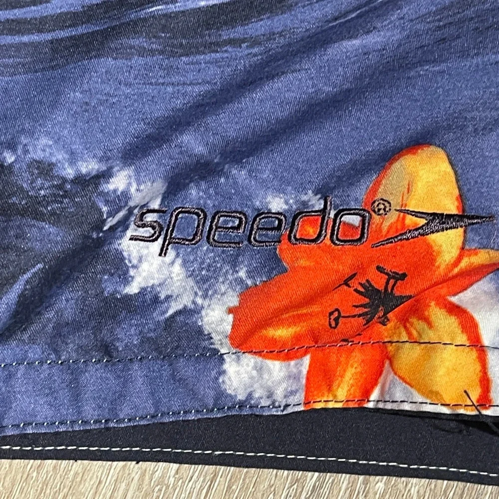 Speedo dive into